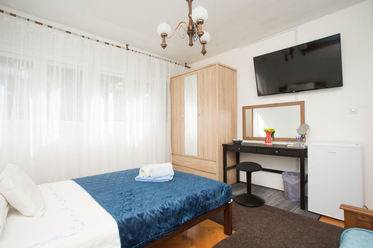 Apartmani Maras Split Exteriör bild