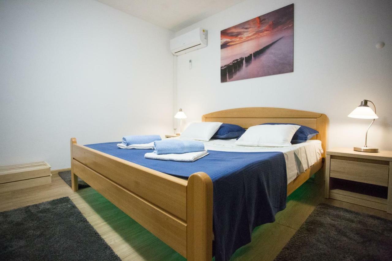 Apartmani Maras Split Exteriör bild