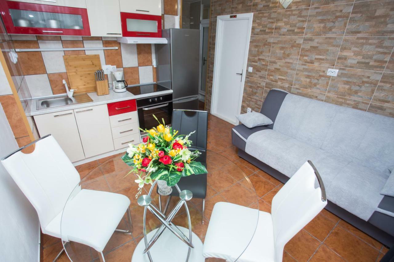 Apartmani Maras Split Exteriör bild